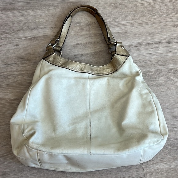 Coach Soho Lynn Leather Shoulder Bag - Picture 2 of 6